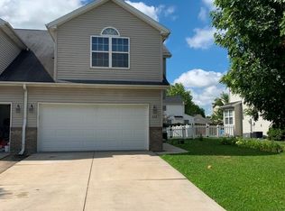 517 Wild Turkey Ln, Normal, IL 61761