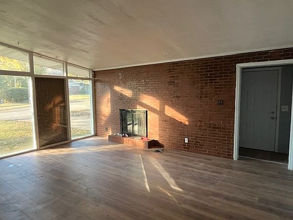 3rd image of 8208 Midwood Ave