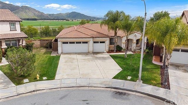1st image of 29740 Mesa Verde Cir