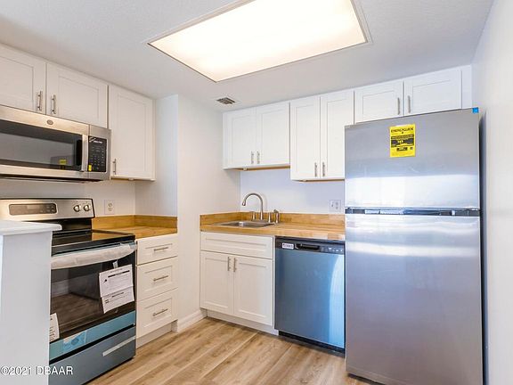 5th image of 2700 Ocean Shore Blvd APT 314