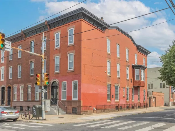 1938 W Girard Ave, Philadelphia, PA 19130