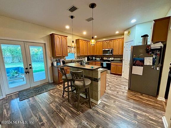 3rd image of 2713 SPINNERBAIT Court