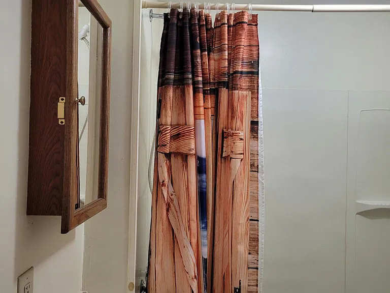 Unit A, Bathroom
