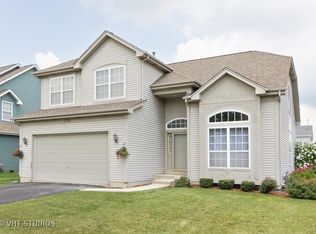 934 Brassfield Ave, Romeoville, IL 60446