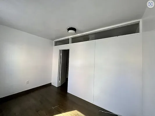 Rented by Douglas Elliman | media 20