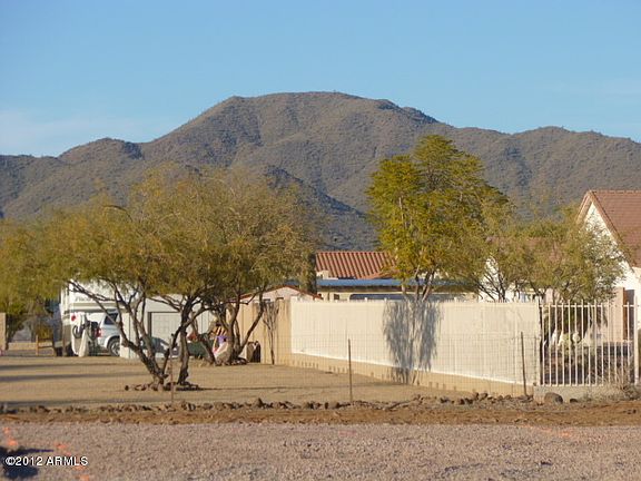 2nd image of 2322 W Speer Drive