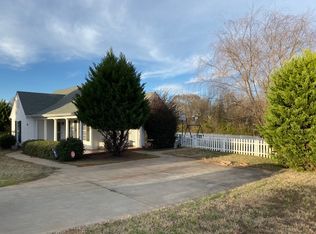 156 Hurst Ave, Anderson, SC 29625