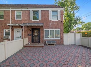 7602 169th St, Fresh Meadows, NY 11366