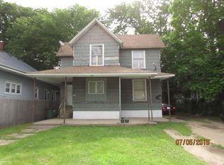 885 Superior St, Benton Harbor, MI 49022