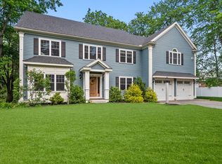 116 School St, Lexington, MA 02421