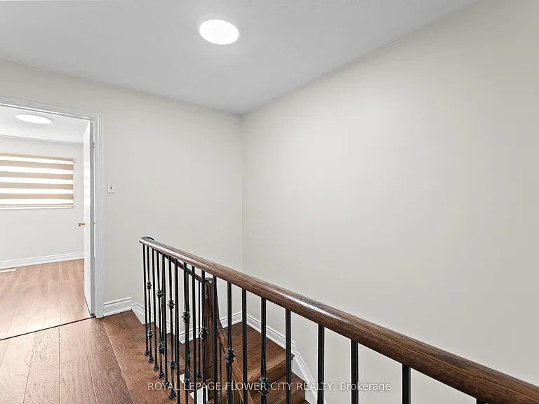 87 Tulip Dr — Photo 28