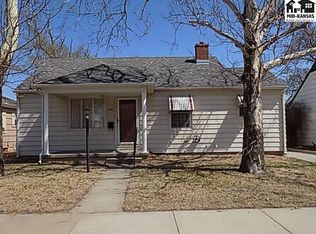 1914 N Walnut St, Hutchinson, KS 67502