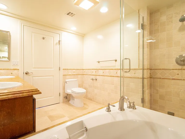8610 Chalmers Dr — Photo 35
