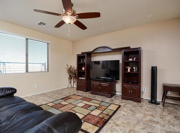 4th image of 23126 N 123rd Dr