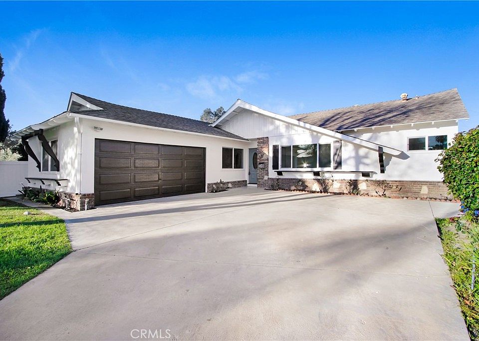 1st image of 7567 Teesdale Ave