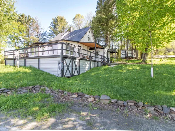 23 Willis Road, Charleston, VT 05872