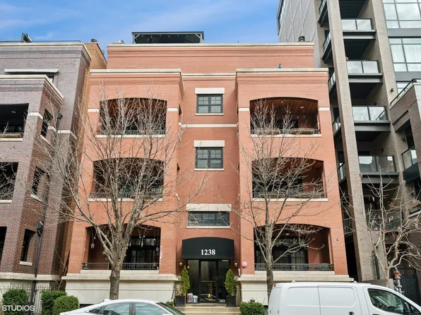 1238 W Jackson Blvd #4W, Chicago, IL 60607