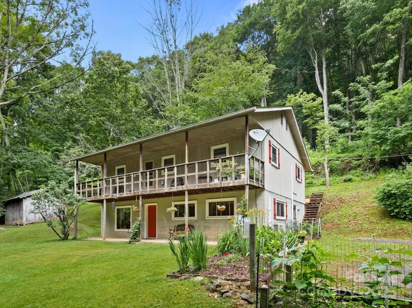 1400 Watershed Rd, Mars Hill, NC 28754