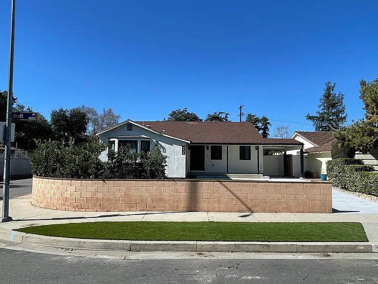4635 Kraft Ave — Photo 5