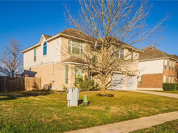 3rd image of 497 Sweet Gum Dr