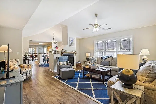 33720 Chatham Way — Photo 2
