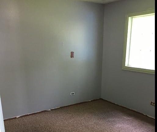 5th image of 86 Birch St