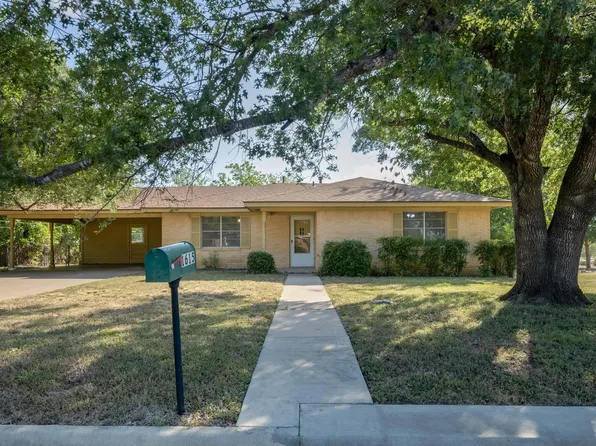 1615 Park Ln, Georgetown, TX 78628