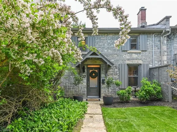 37 Meadowview Ave, Guelph, ON N1H 5S7