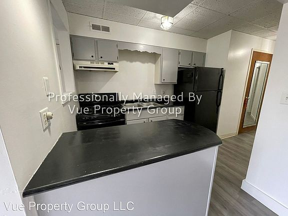 5th image of 1102 1/2 Cherry St #2