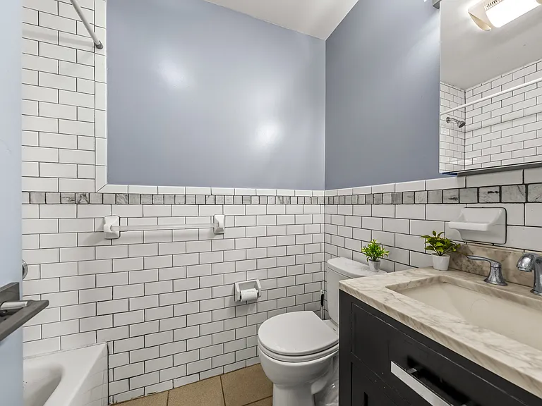 715 Flushing Ave #4A — Photo 8