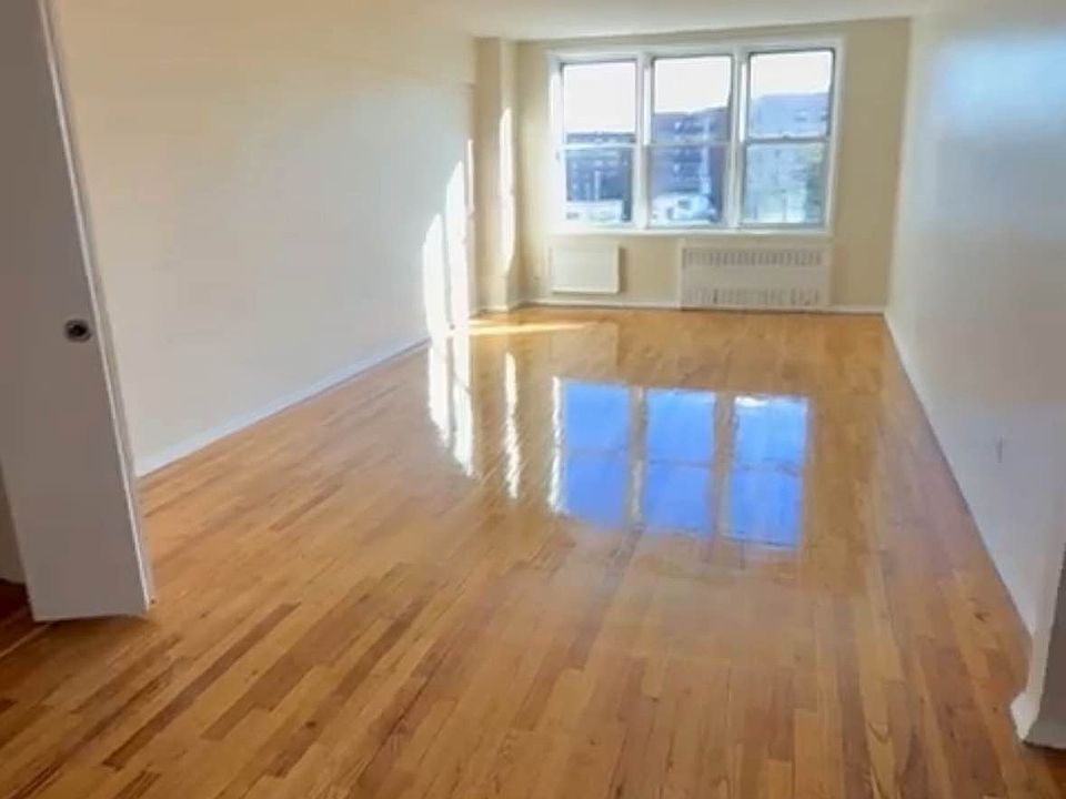1st image of 36 Hamilton Ave APT 2C