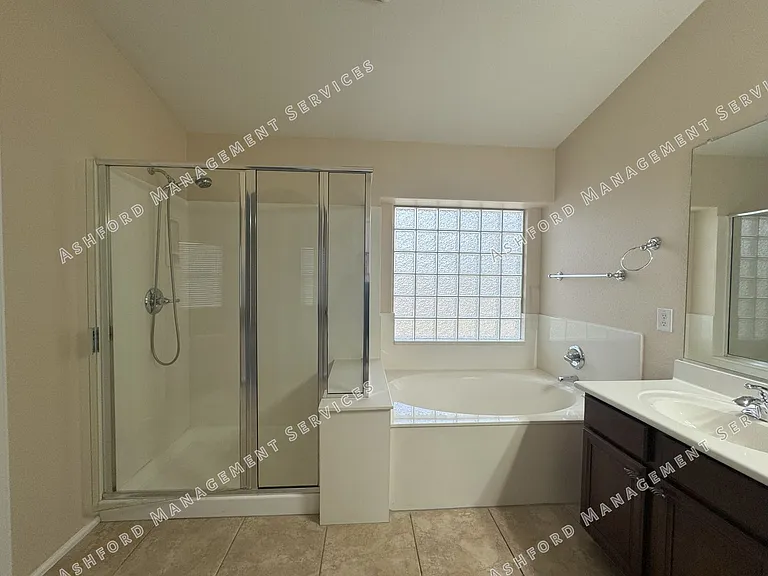 8303 S 47th Ln — Photo 27