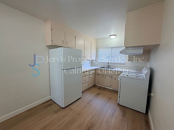 4th image of 8650 5th St APT B