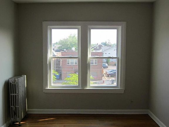 5th image of 1682 Elbur Ave APT 07