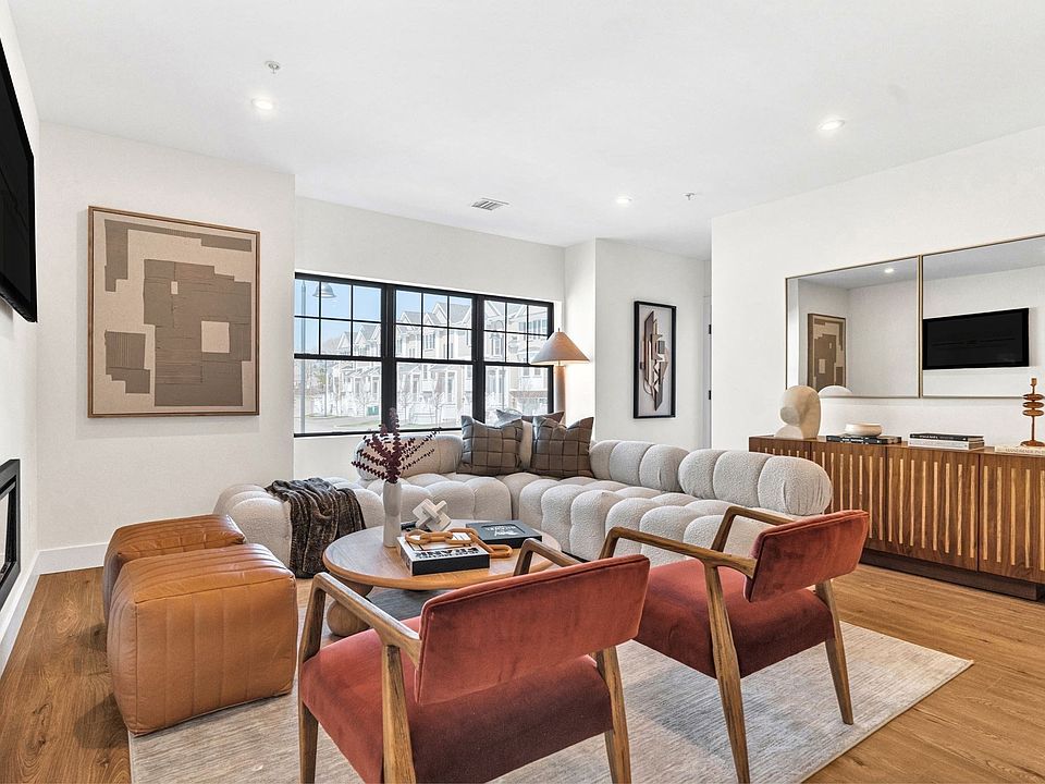 1st image of 20 Audubon Way #109
