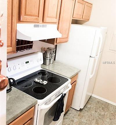 3rd image of 1400 Gandy Blvd N Unit 302
