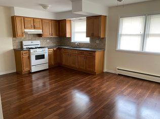 8246 Grand Ave, River Grove, IL 60171