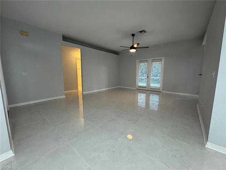 4649 Santiago Ln — Photo 10