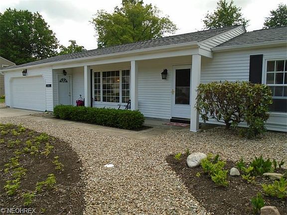 2nd image of 32681 Greenwood Dr
