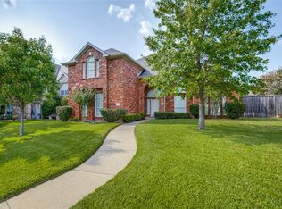 1905 Springwood Dr, Mesquite, TX 75181