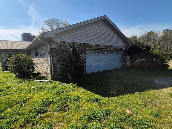 3rd image of 273 Butler Farm Rd