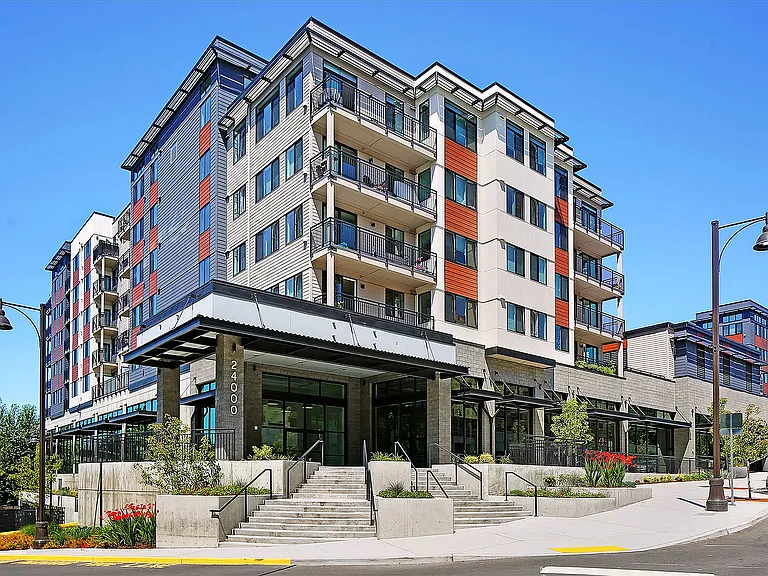 Terrace Station Apartments — Photo 52