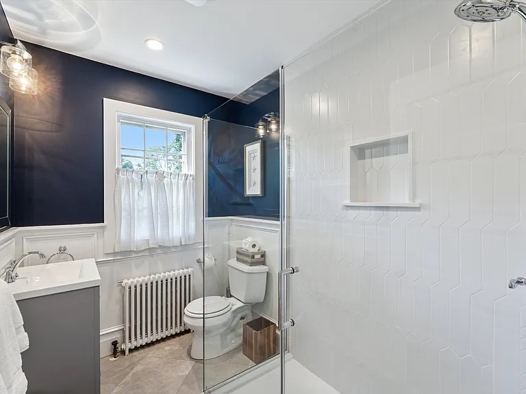 35 Sheppard St — Photo 10