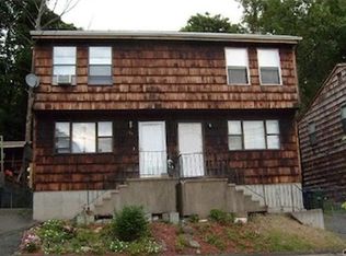124 Robert St, Bridgeport, CT 06606