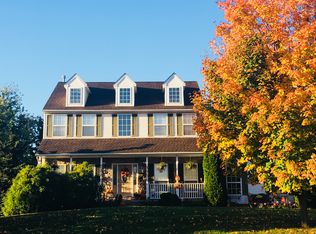 1038 Meadow Glen Rd, Warminster, PA 18974