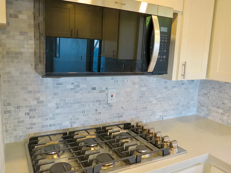 3935 Bluff Pl #2 — Photo 9