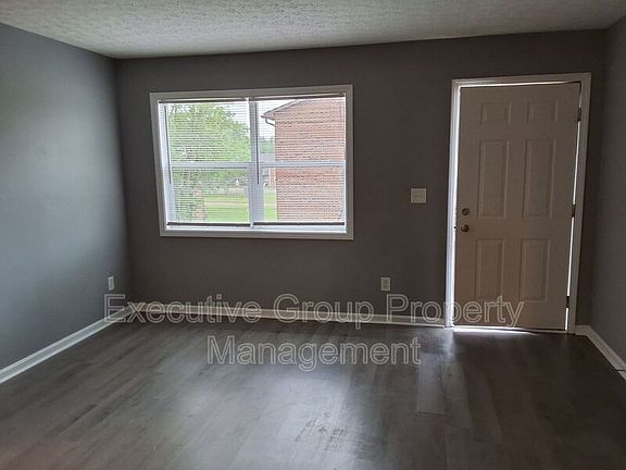 2nd image of 355-28 Elmwood Dr