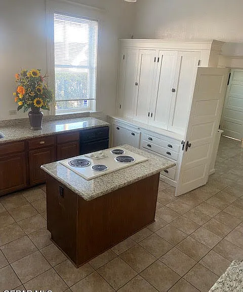 321 W Rio Grande Ave — Photo 30