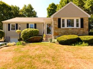 31 Lyme St, Weymouth, MA 02189