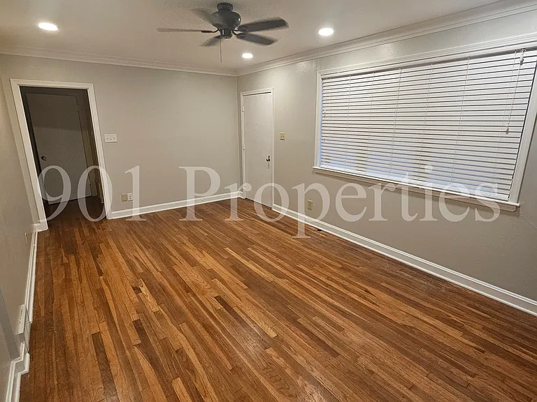 4963 Sequoia Rd — Photo 10